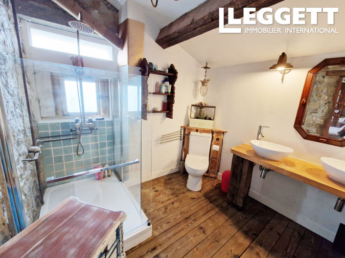 Image No.6-3 Bed House for sale