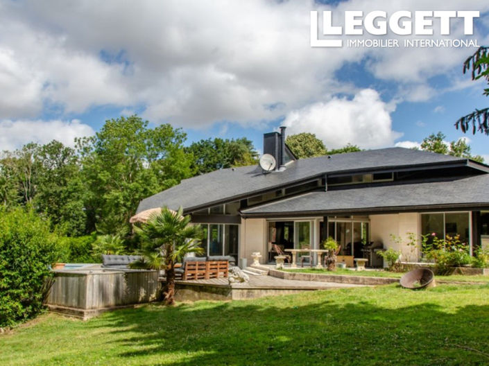 Image No.3-4 Bed House for sale