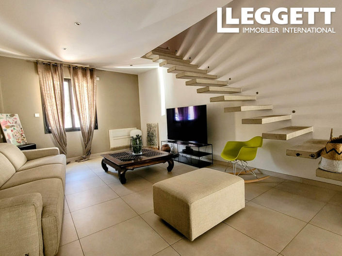 Image No.4-4 Bed House for sale