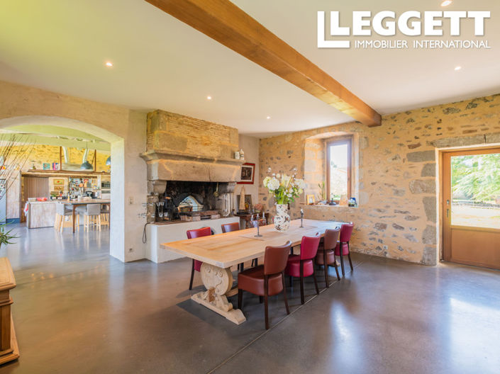 Image No.7-14 Bed House for sale