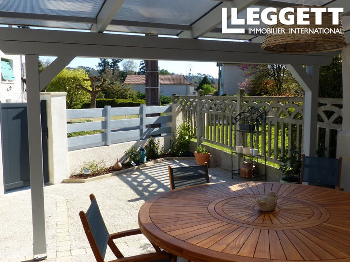 Image No.1-4 Bed House for sale