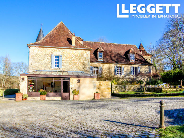 Image No.1-7 Bed Chateaux for sale