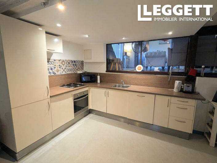 Image No.6-4 Bed House for sale