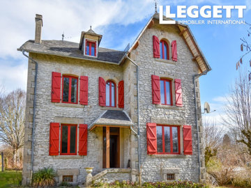 6 Bed House for sale