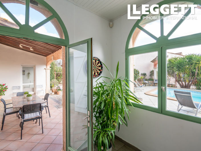 Image No.10-5 Bed House for sale