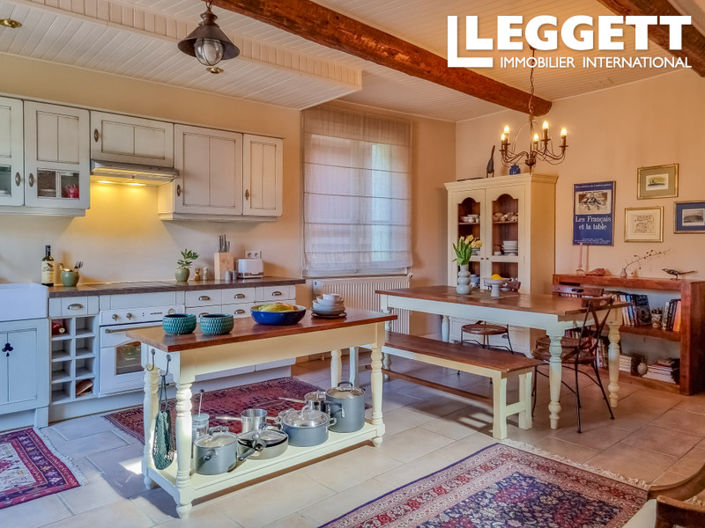 Image No.2-3 Bed House for sale