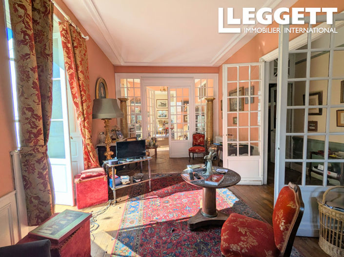 Image No.2-5 Bed House for sale