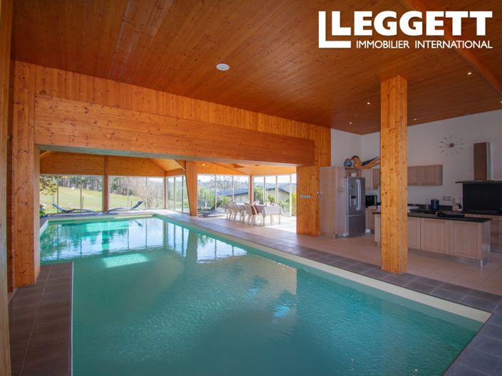 Image No.3-9 Bed House for sale