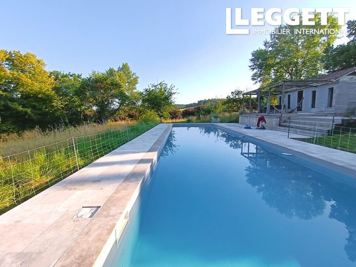 Image No.3-4 Bed House for sale