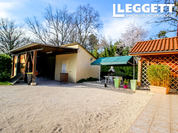 Image No.8-2 Bed House for sale