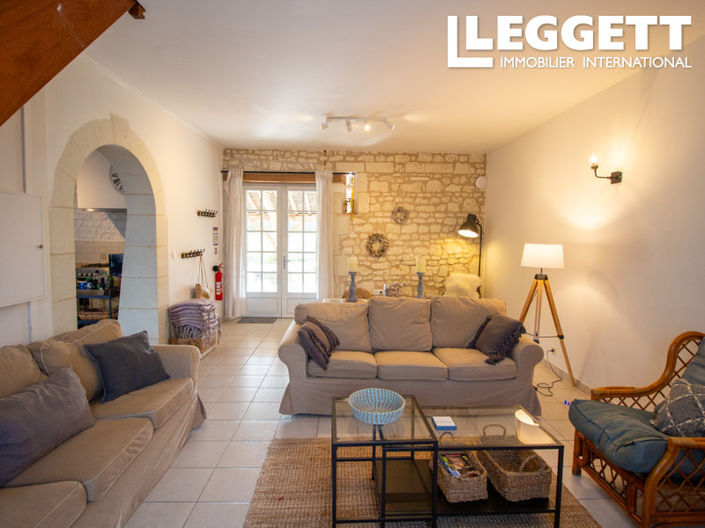 Image No.5-6 Bed House for sale