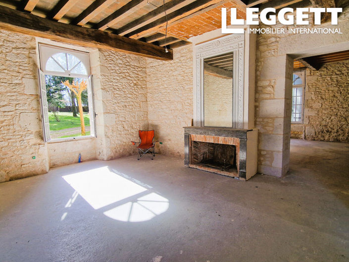 Image No.5-5 Bed Chateaux for sale