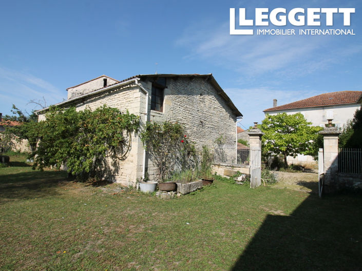 Image No.10-7 Bed House for sale