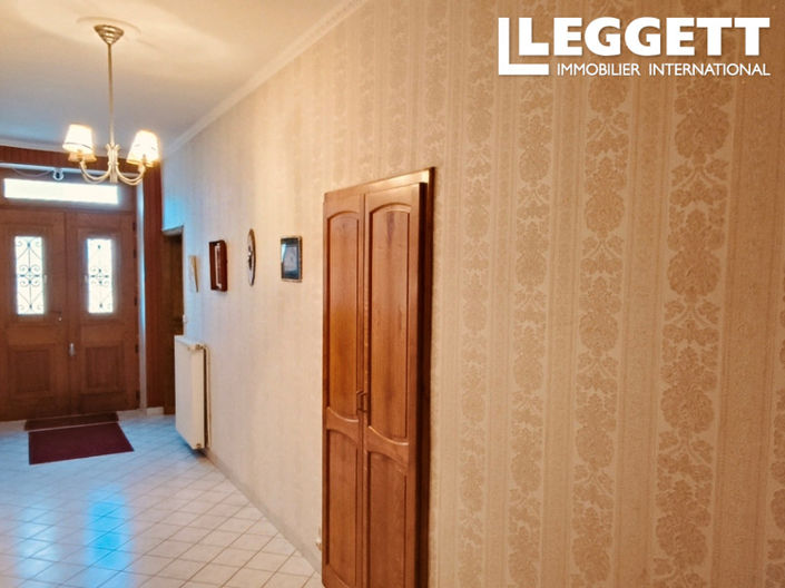 Image No.2-7 Bed House for sale