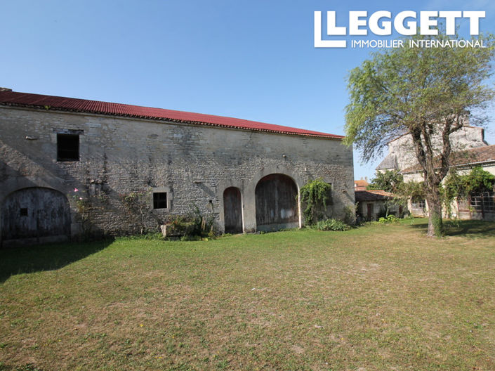 Image No.9-7 Bed House for sale