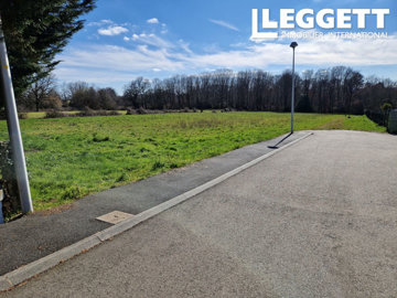 ahr0chm6ly9jzg4uagvzdglhlmltbw8vaw1hz2uvvevom