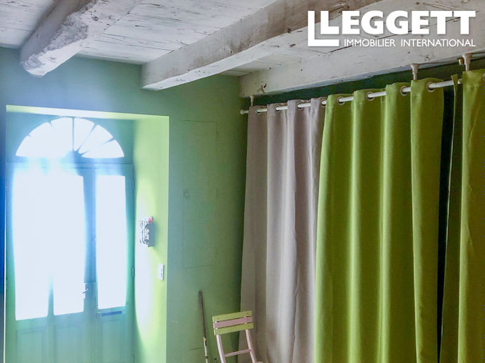 Image No.10-3 Bed Apartment for sale