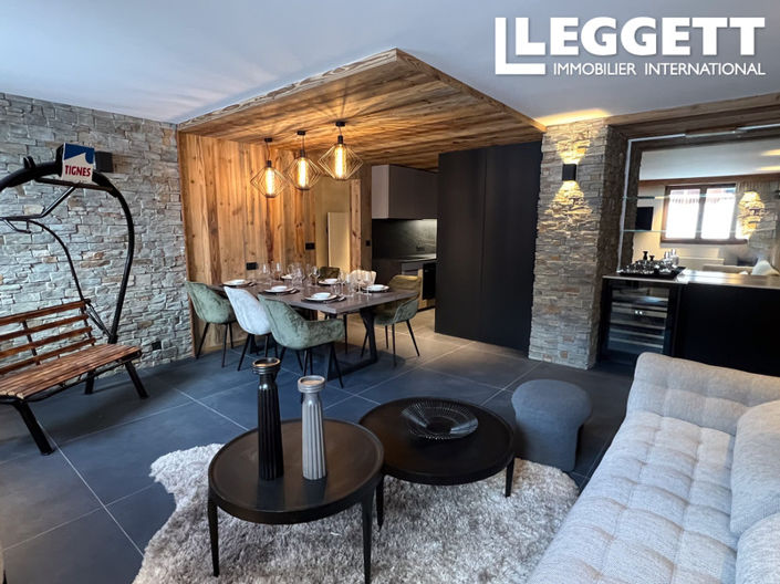 Image No.1-4 Bed Apartment for sale