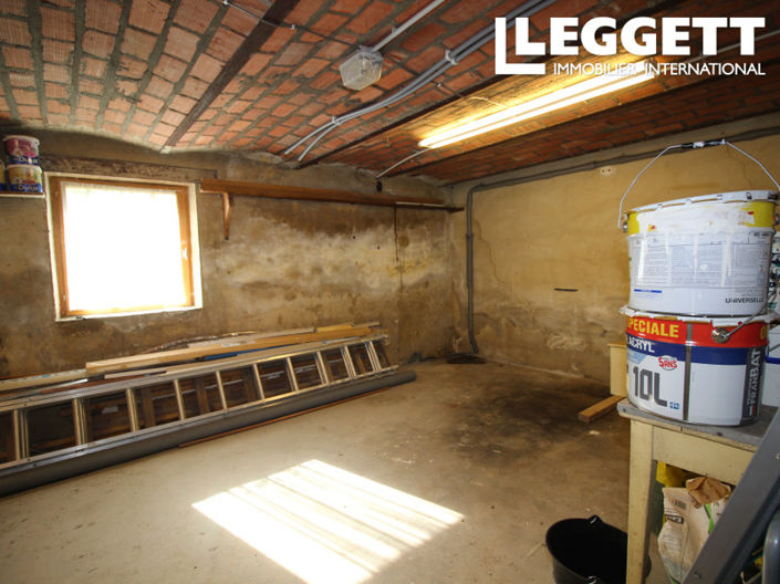 Image No.9-3 Bed House for sale