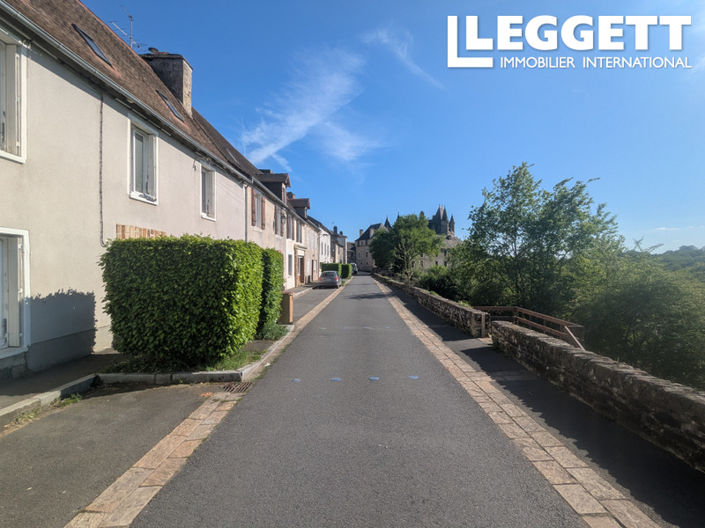 Image No.2-4 Bed House for sale