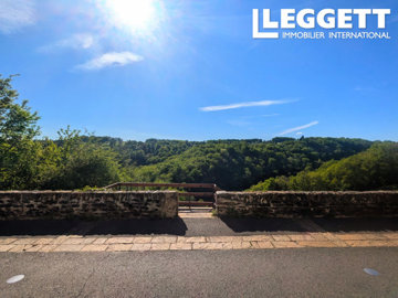 ahr0chm6ly9jzg4uagvzdglhlmltbw8vaw1hz2uvvevom