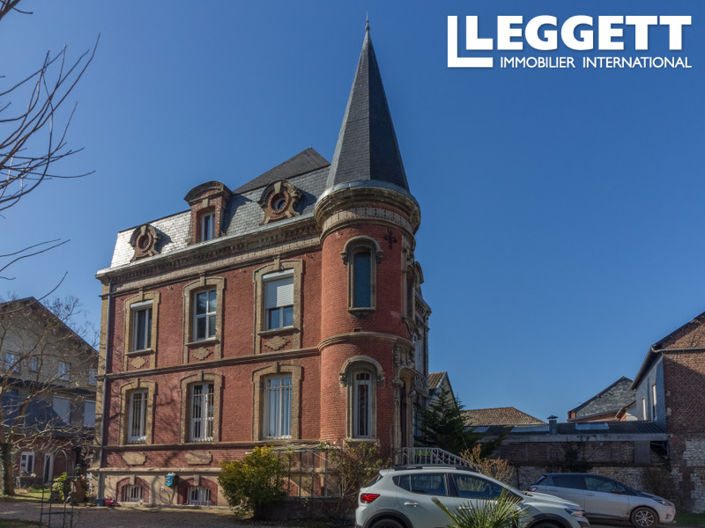 Image No.1-7 Bed House for sale