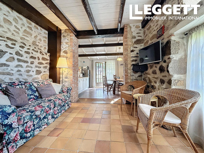 Image No.6-4 Bed Commercial for sale