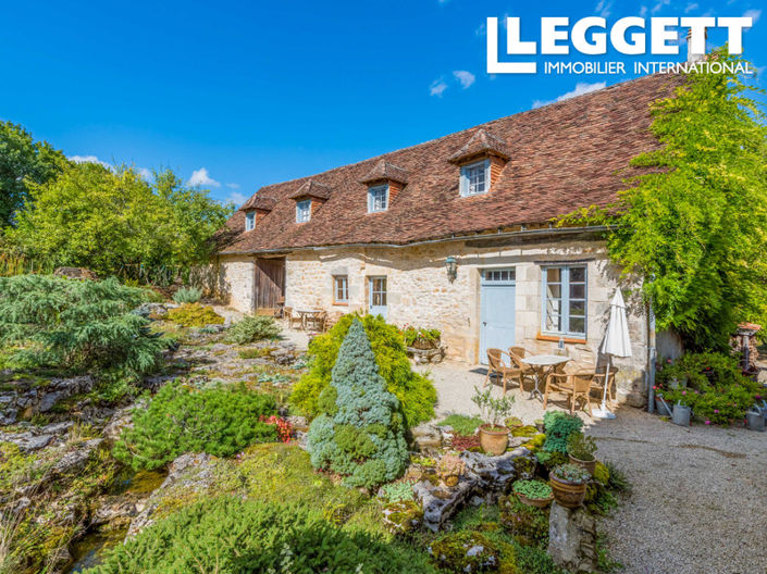 Image No.1-8 Bed House for sale