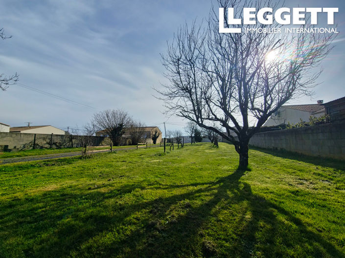 Image No.3-2 Bed House for sale