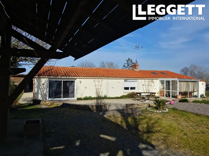 Image No.4-2 Bed House for sale