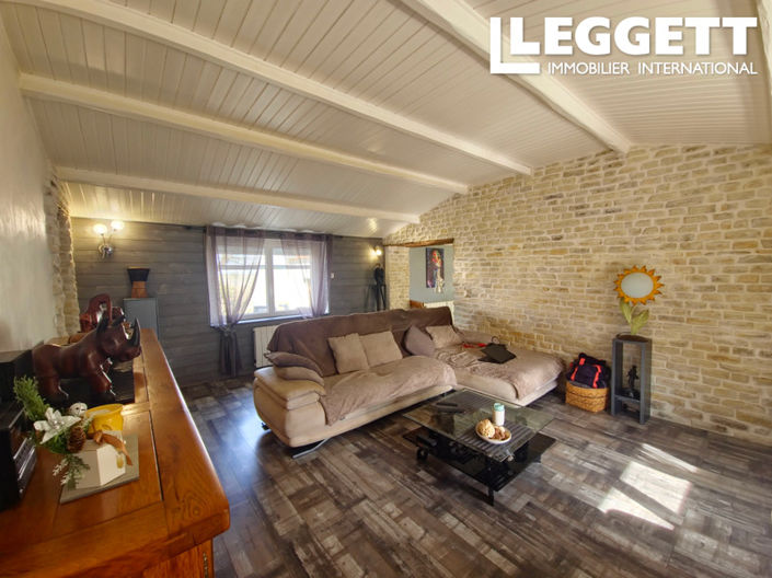 Image No.6-2 Bed House for sale