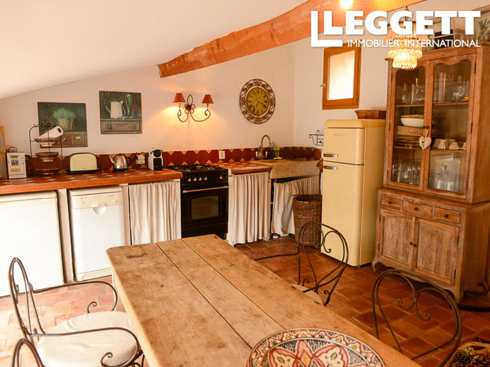 Image No.3-2 Bed House for sale