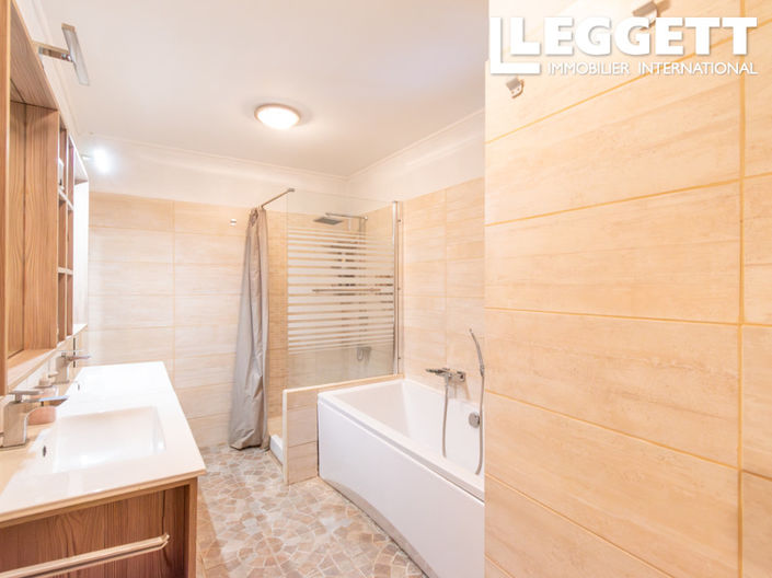 Image No.5-4 Bed House for sale