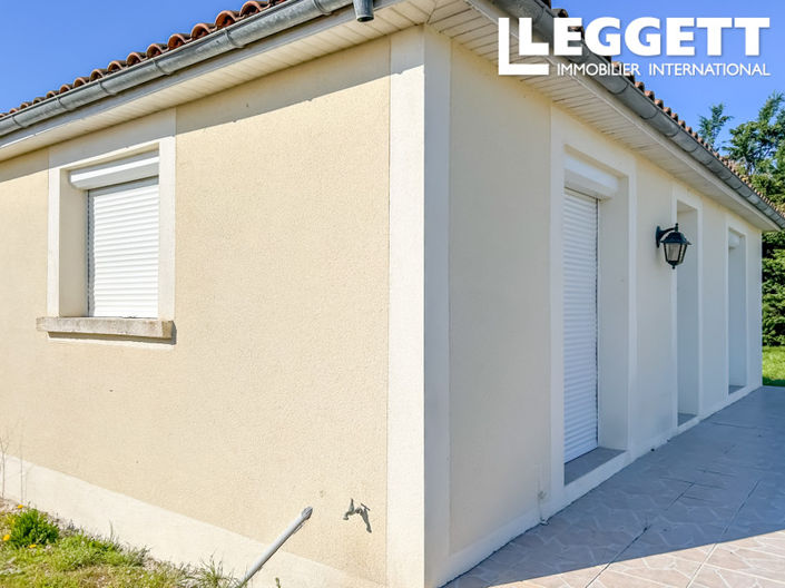 Image No.5-2 Bed House for sale