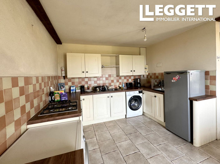 Image No.5-2 Bed House for sale