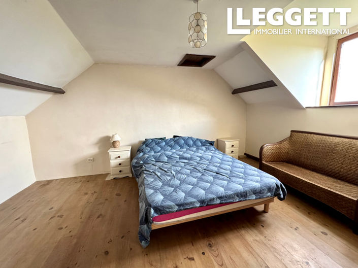 Image No.6-2 Bed House for sale