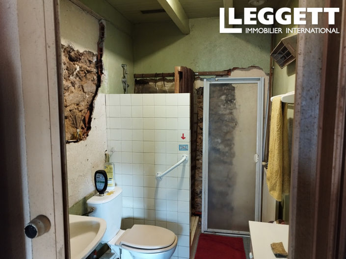 Image No.10-1 Bed House for sale