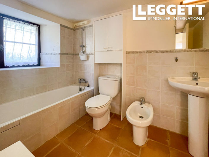 Image No.7-3 Bed House for sale