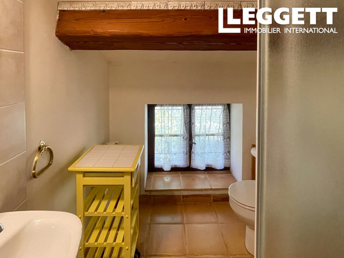 Image No.9-3 Bed House for sale