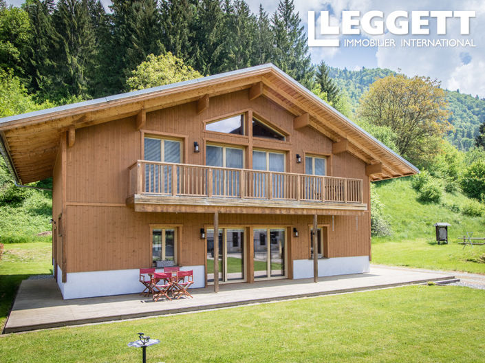 Image No.1-4 Bed House for sale