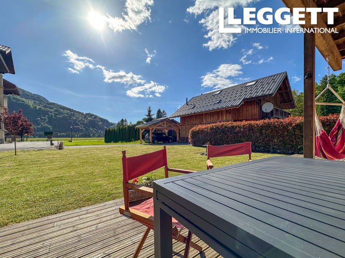 Image No.3-4 Bed House for sale