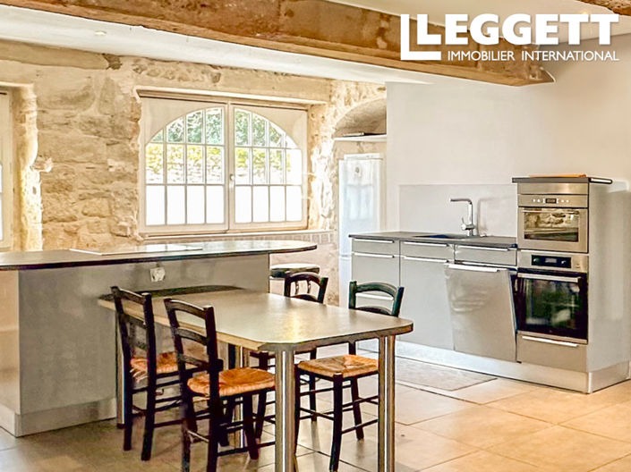 Image No.1-7 Bed House for sale