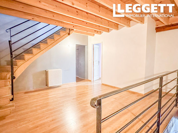 Image No.6-7 Bed House for sale