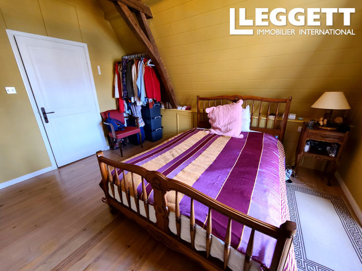 Image No.7-3 Bed House for sale