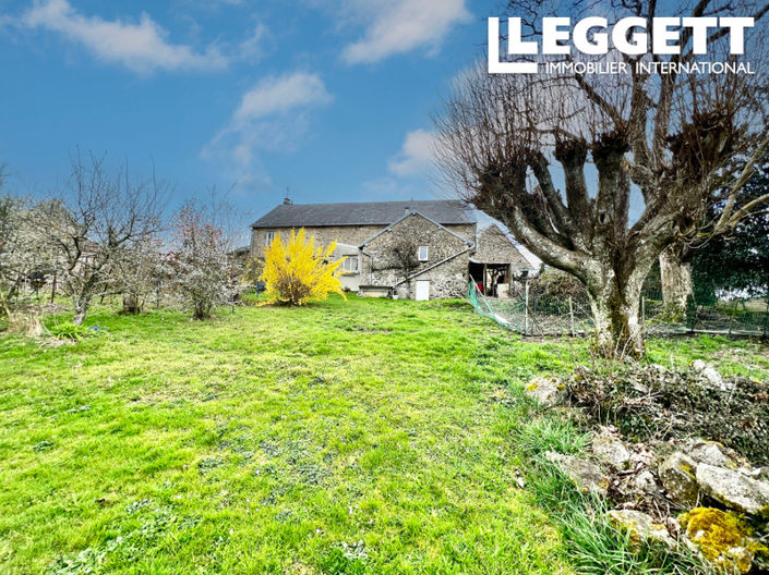 Image No.10-6 Bed House for sale