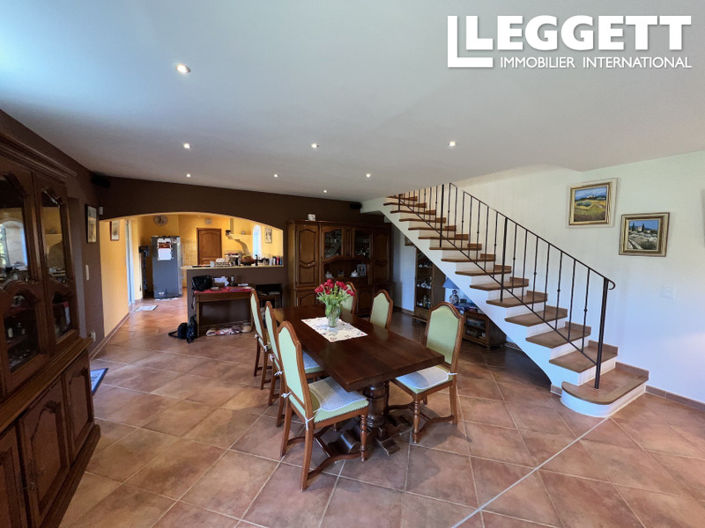 Image No.5-4 Bed House for sale