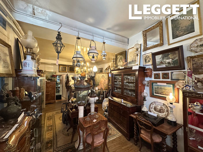 Image No.8-5 Bed House for sale