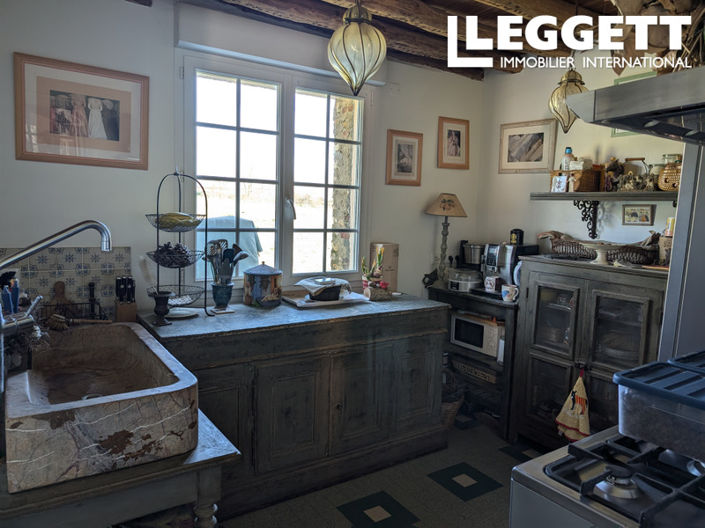 Image No.3-3 Bed House for sale