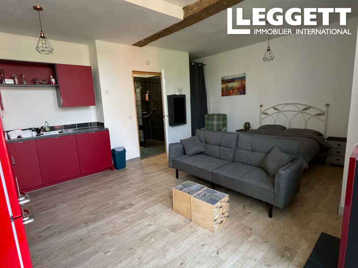 Image No.10-6 Bed House for sale