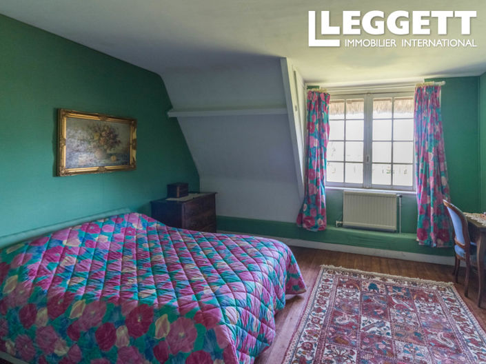 Image No.9-7 Bed House for sale